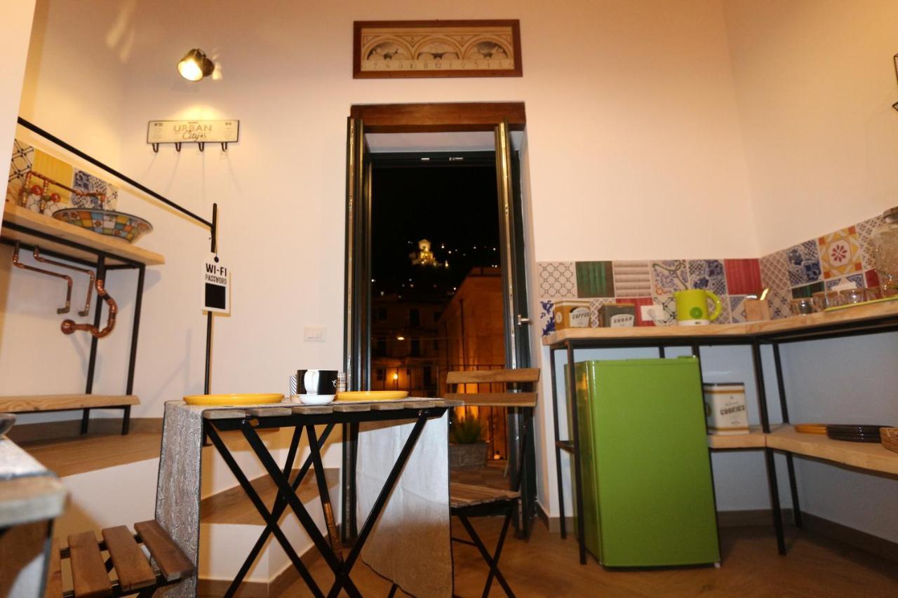 Torre'S Camere & Caffe 몬레알레 외부 사진