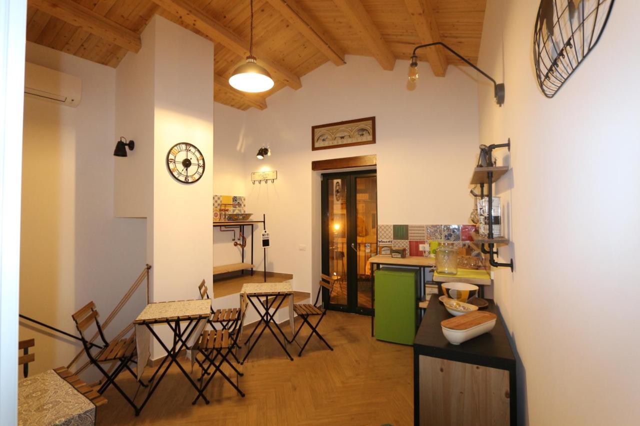 Torre'S Camere & Caffe 몬레알레 외부 사진